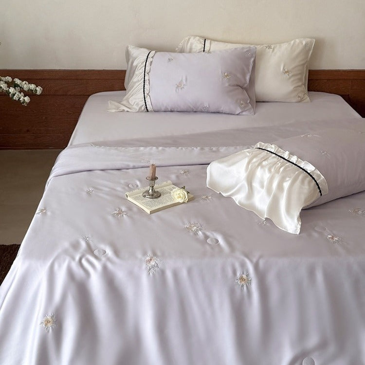 Vintage Rose Lyocell Summer Quilted Blanket