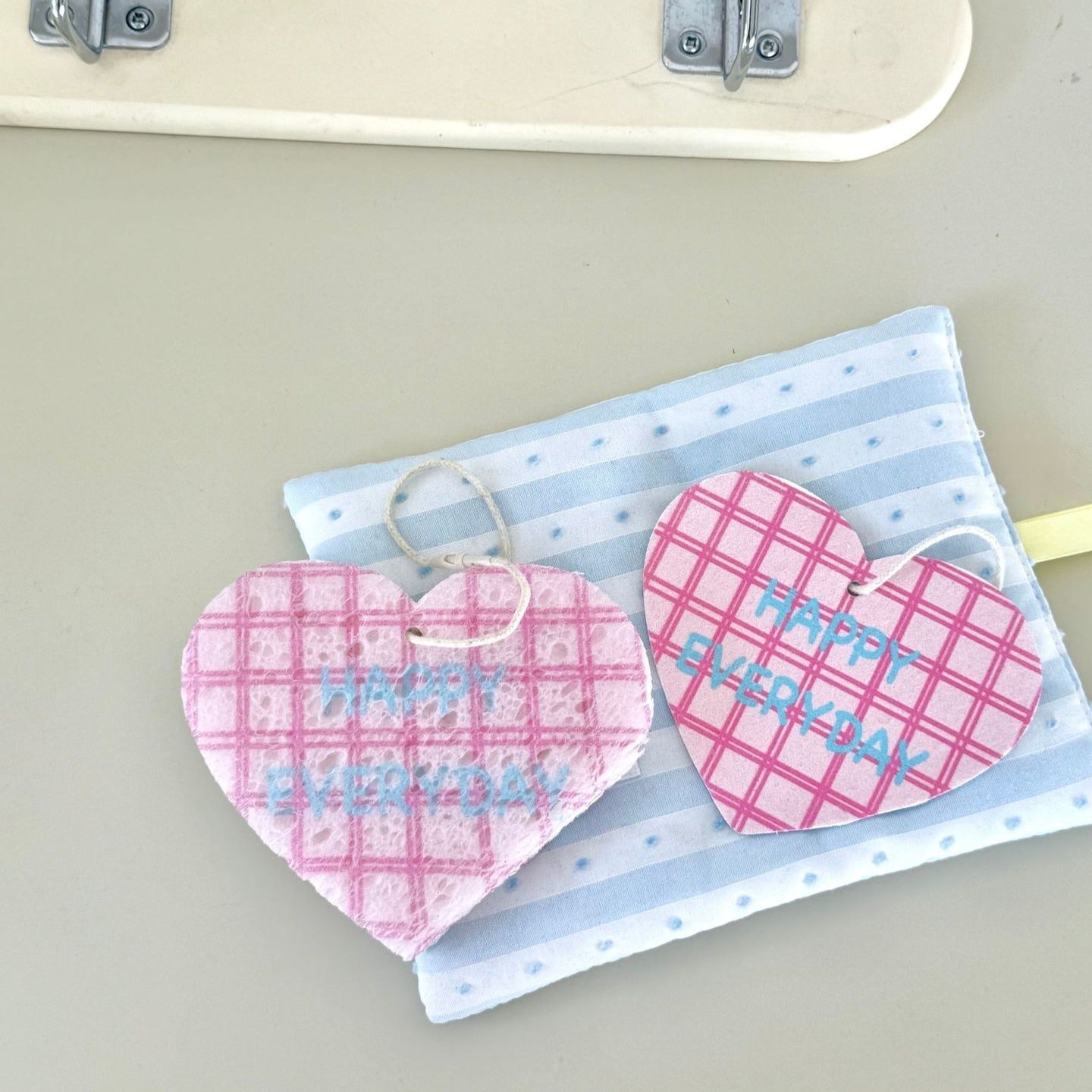Love Heart Dish Sponge Set
