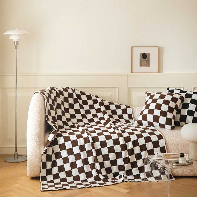 Checker Tumble Throw