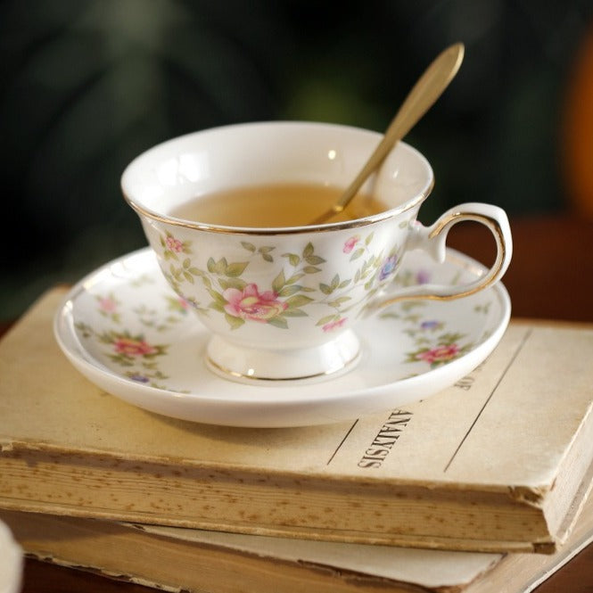 Light Yellow Petal Garden Teacup Set