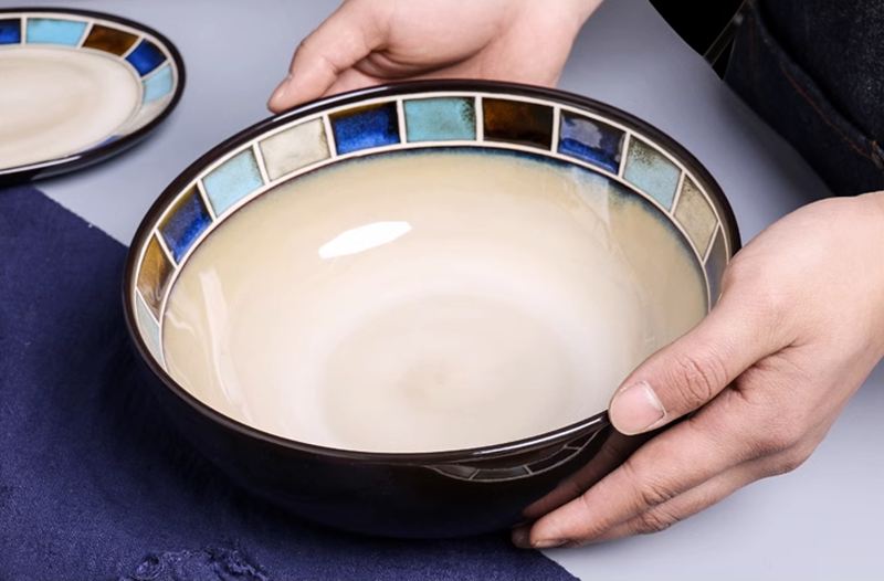 Hyra Premium Dinnerware Set