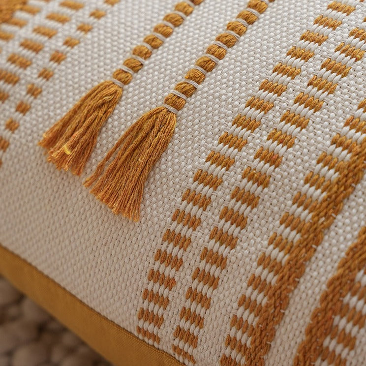 Sunny Weave Cushion