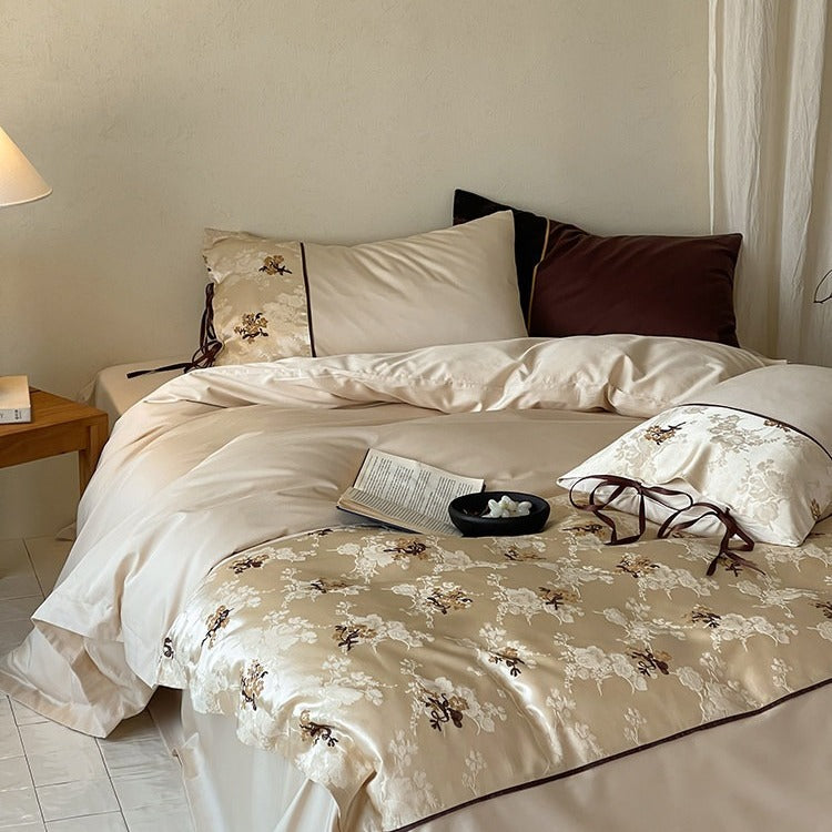 Vintage Floral Embroidery Bedding Set