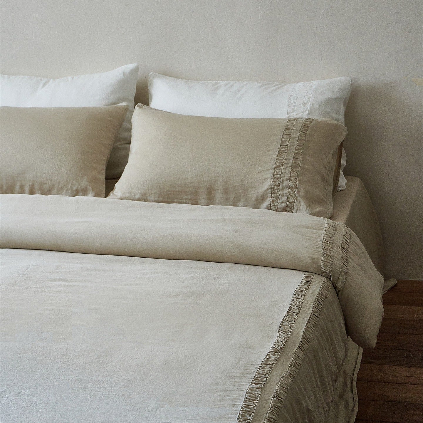 Cottage Ruched Bedding Set