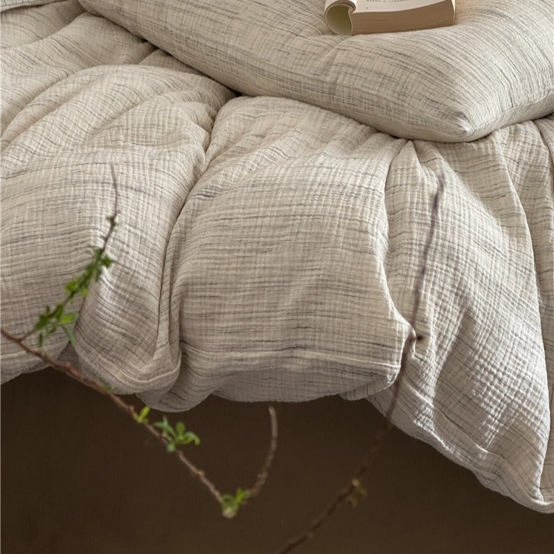 Minimal Sketch Stripe Bedding Set