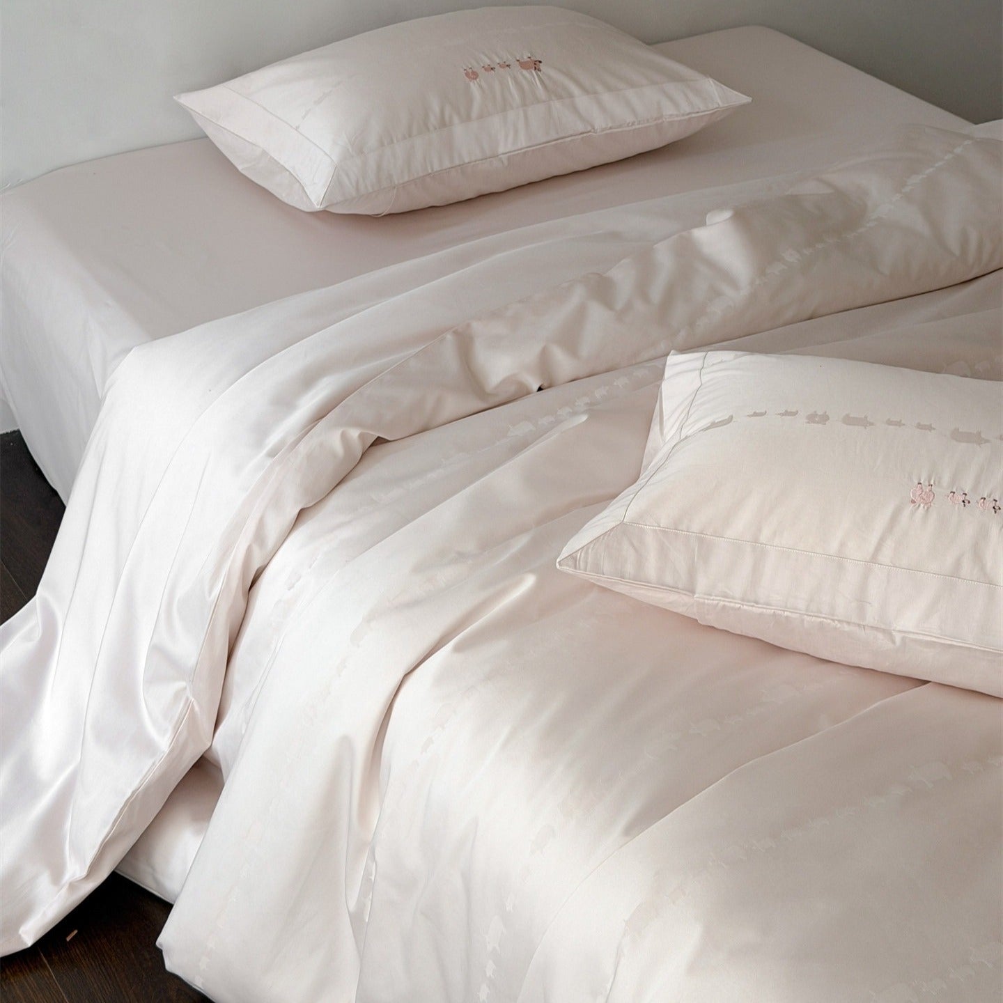 Blush Piglet Stripe Bedding Set