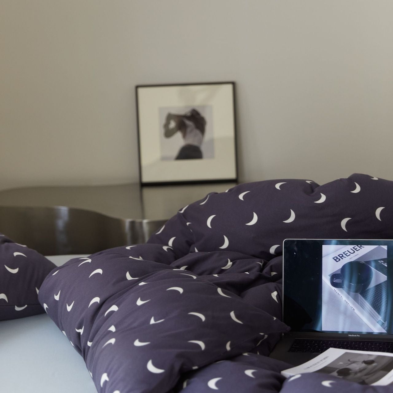 Calmly Moon Bedding Set