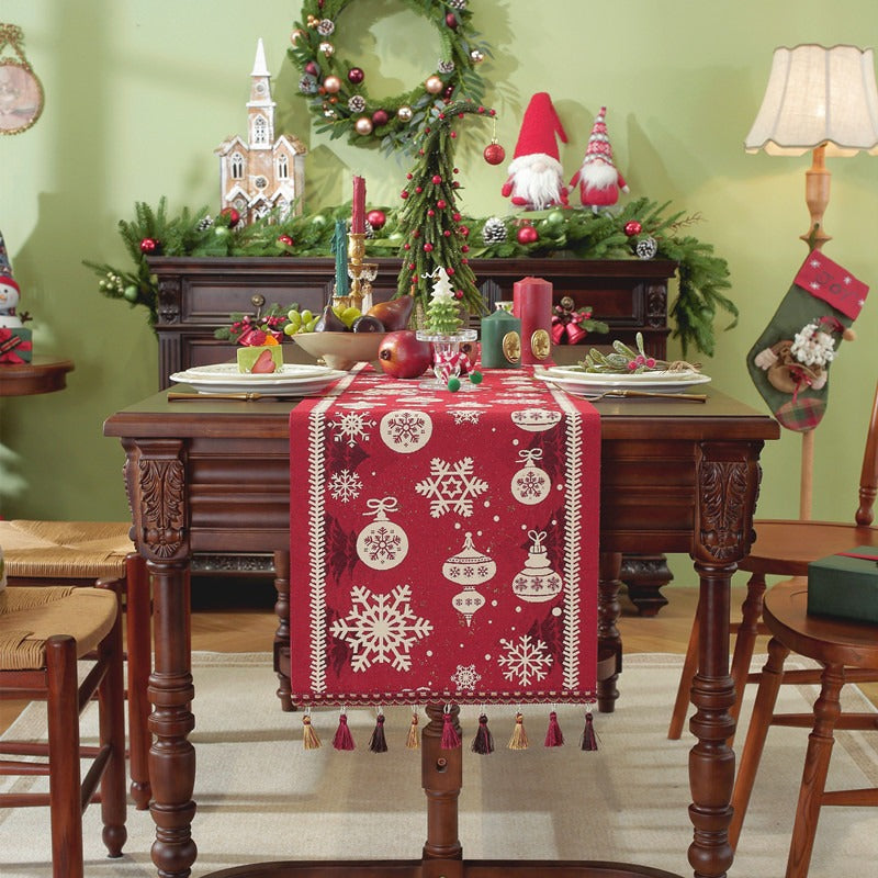 Snowflake Table Runner