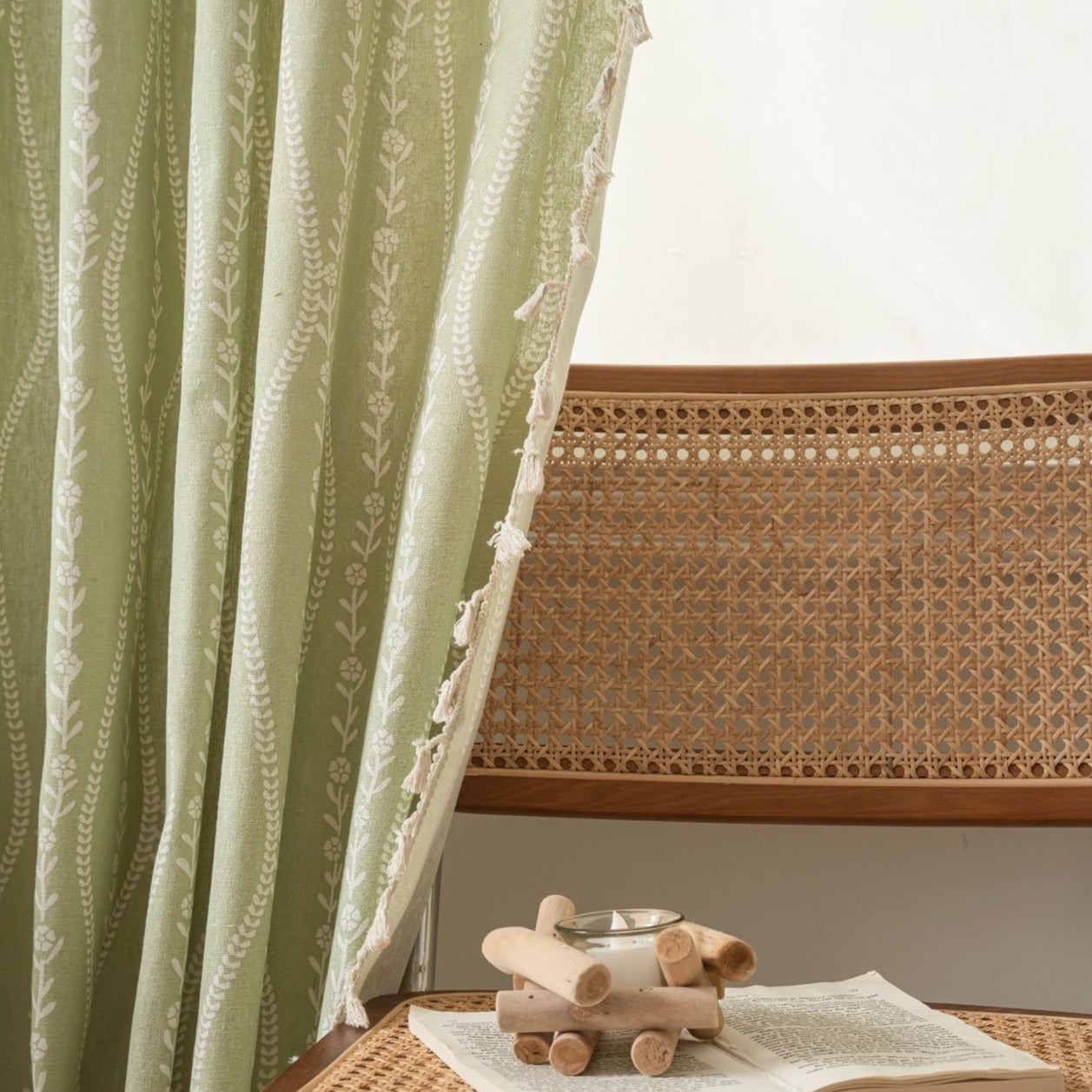 Vine Wave Tassel Curtain