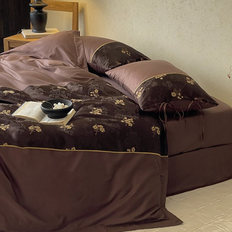 Vintage Floral Embroidery Bedding Set
