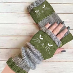 🎅2025 Christmas Hot Sale🔥Women's Knitted Fingerless Gloves with Cute Cat Embroidery