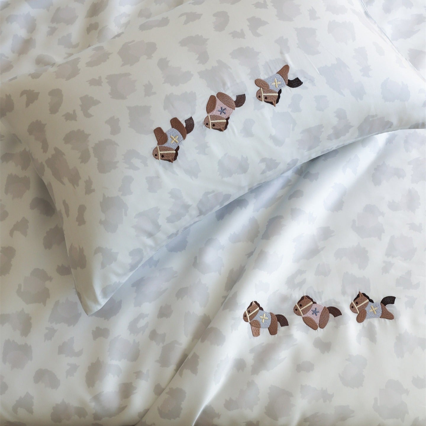 Lucky Pony Lyocell Bedding Set