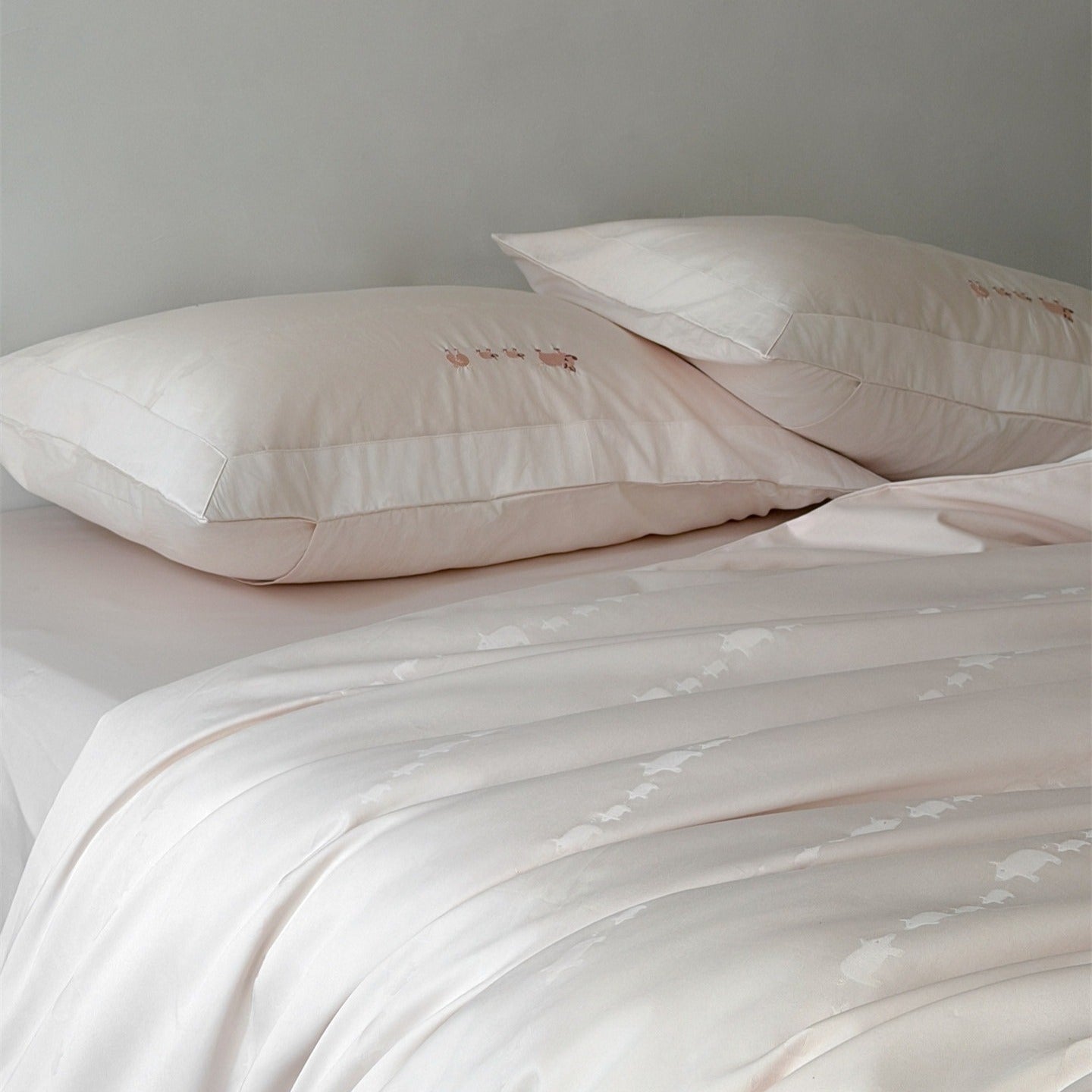 Blush Piglet Stripe Bedding Set
