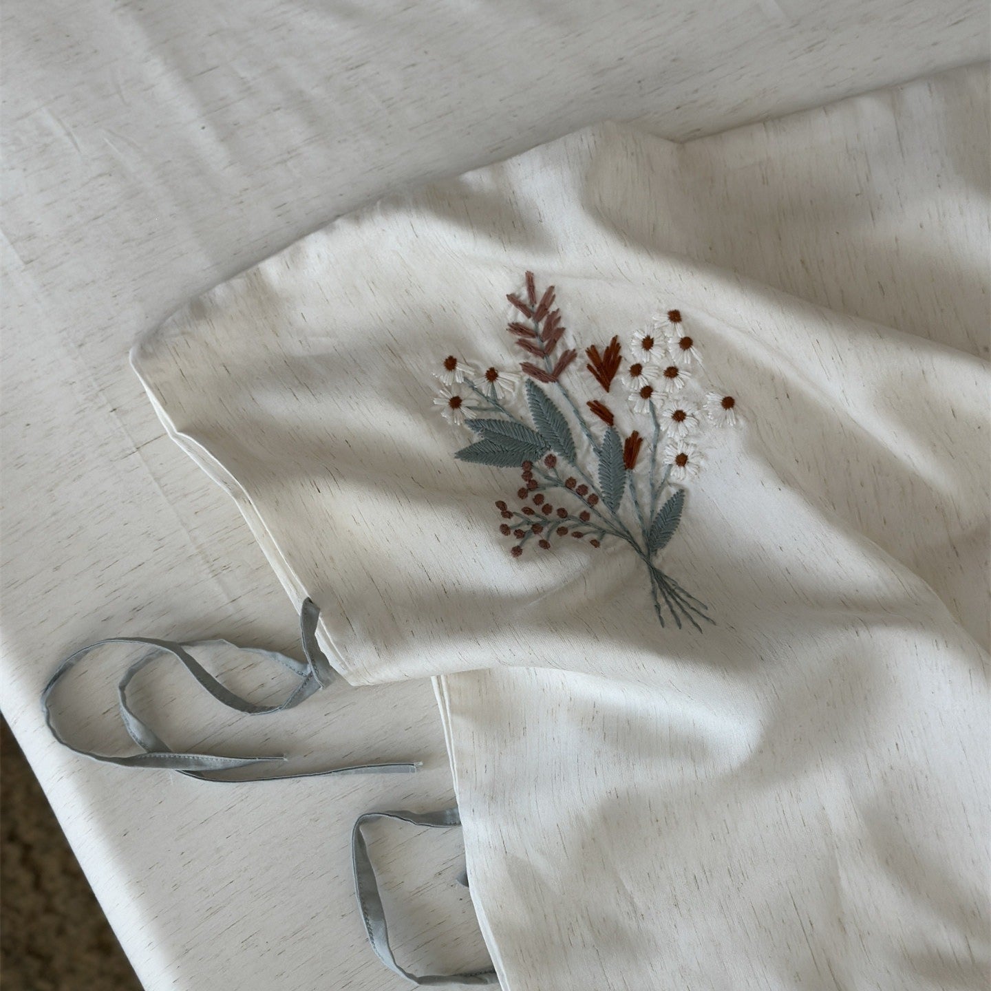 Wildflower Bow Bedding Set