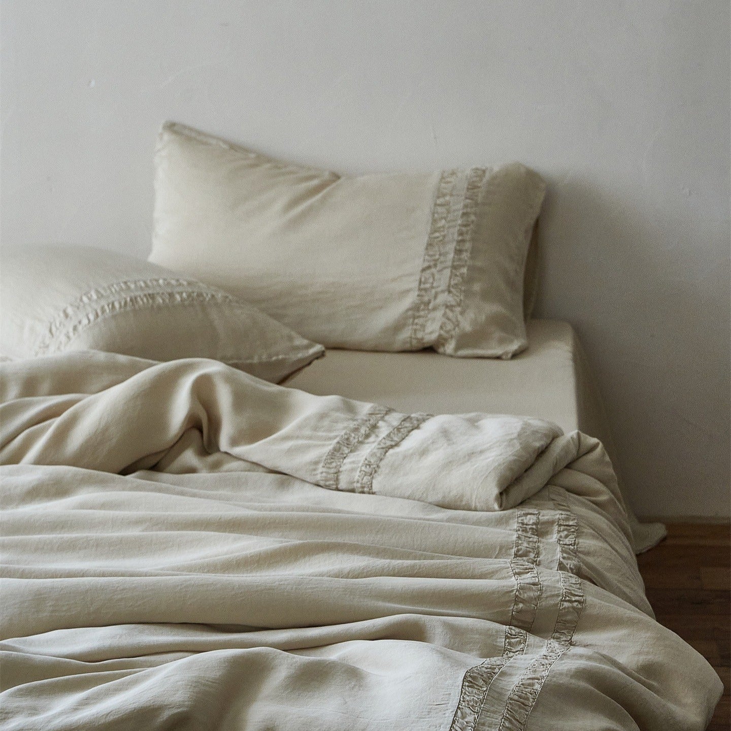 Cottage Ruched Bedding Set