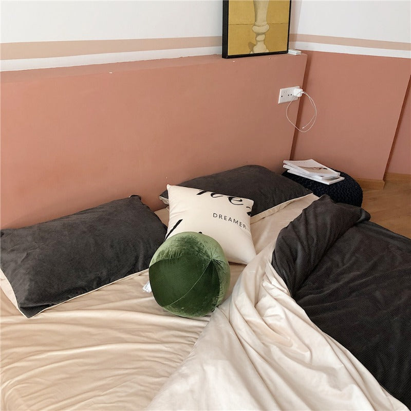 Warm Texture Bedding Set