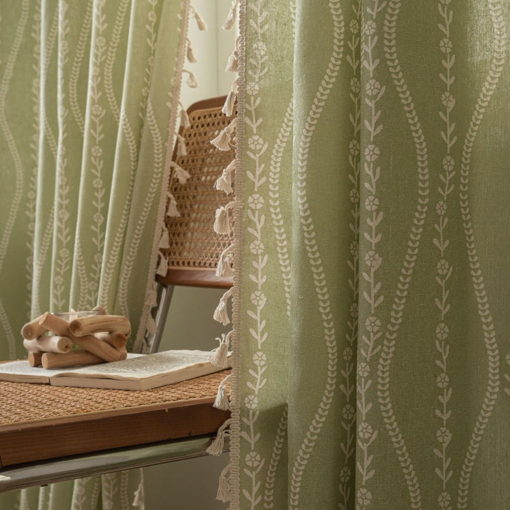 Vine Wave Tassel Curtain