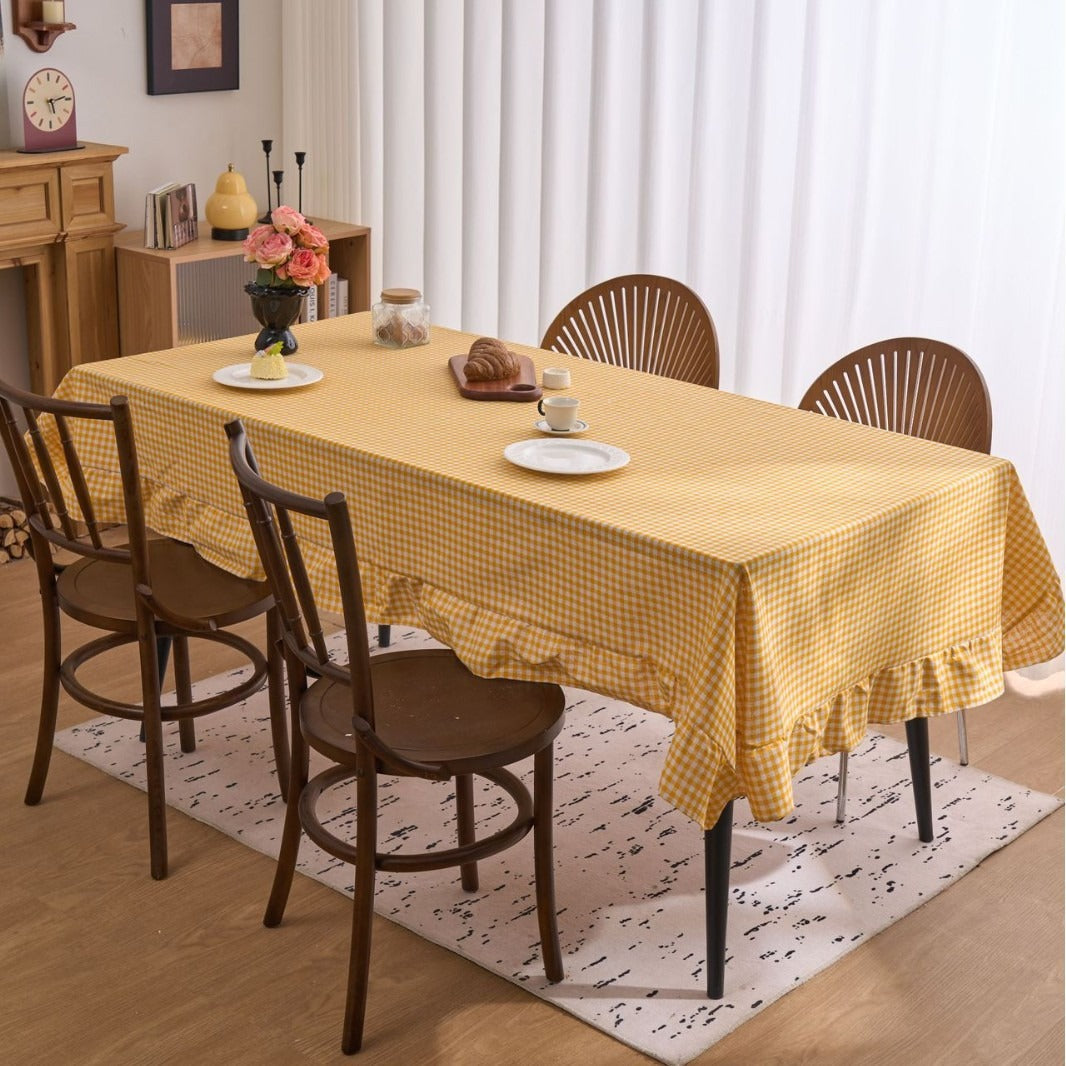 Picnic Party Ruffle Tablecloth