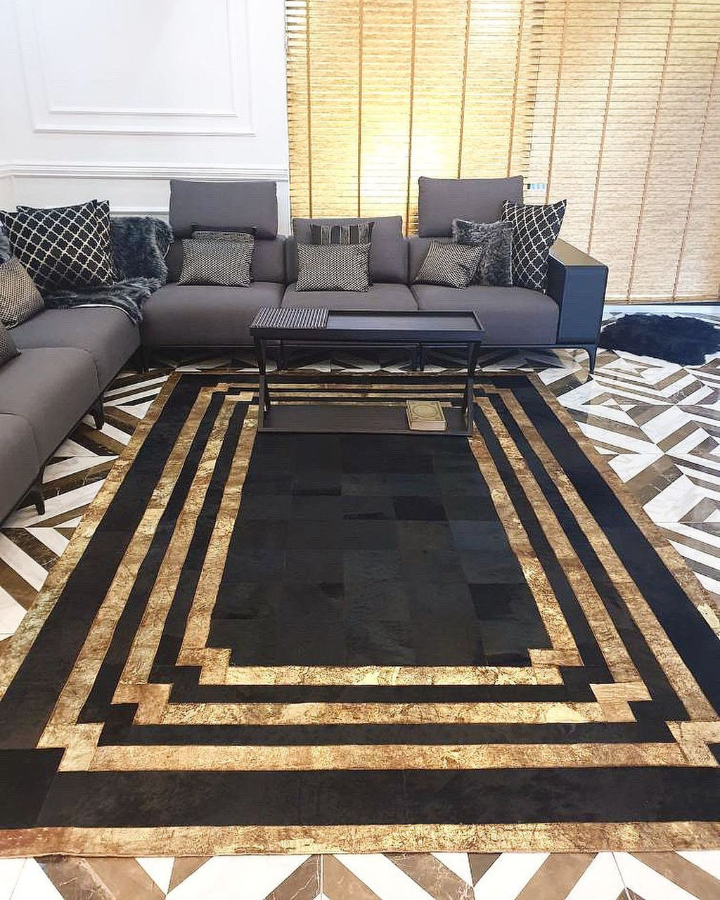 Fuego Handcrafted Flatweave Natural Leather Rug