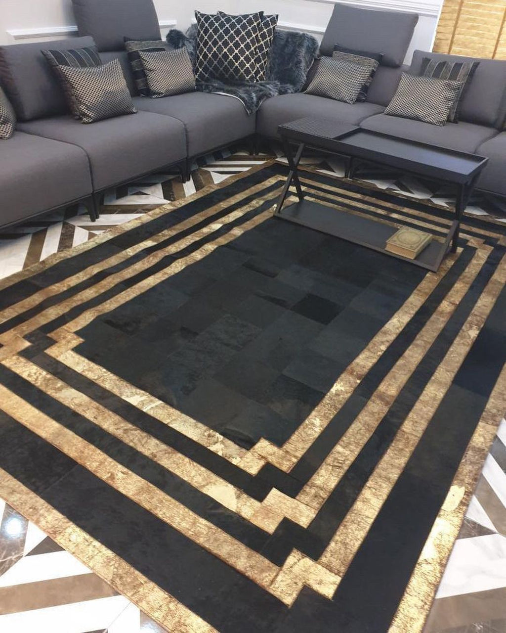 Fuego Handcrafted Flatweave Natural Leather Rug