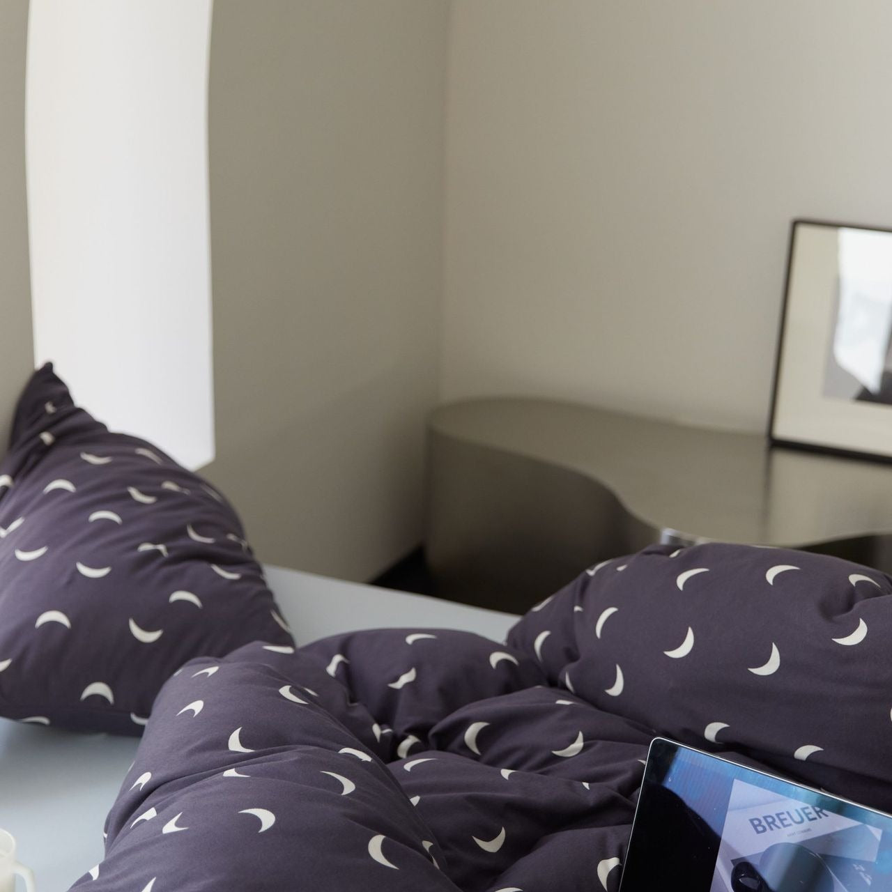 Calmly Moon Bedding Set