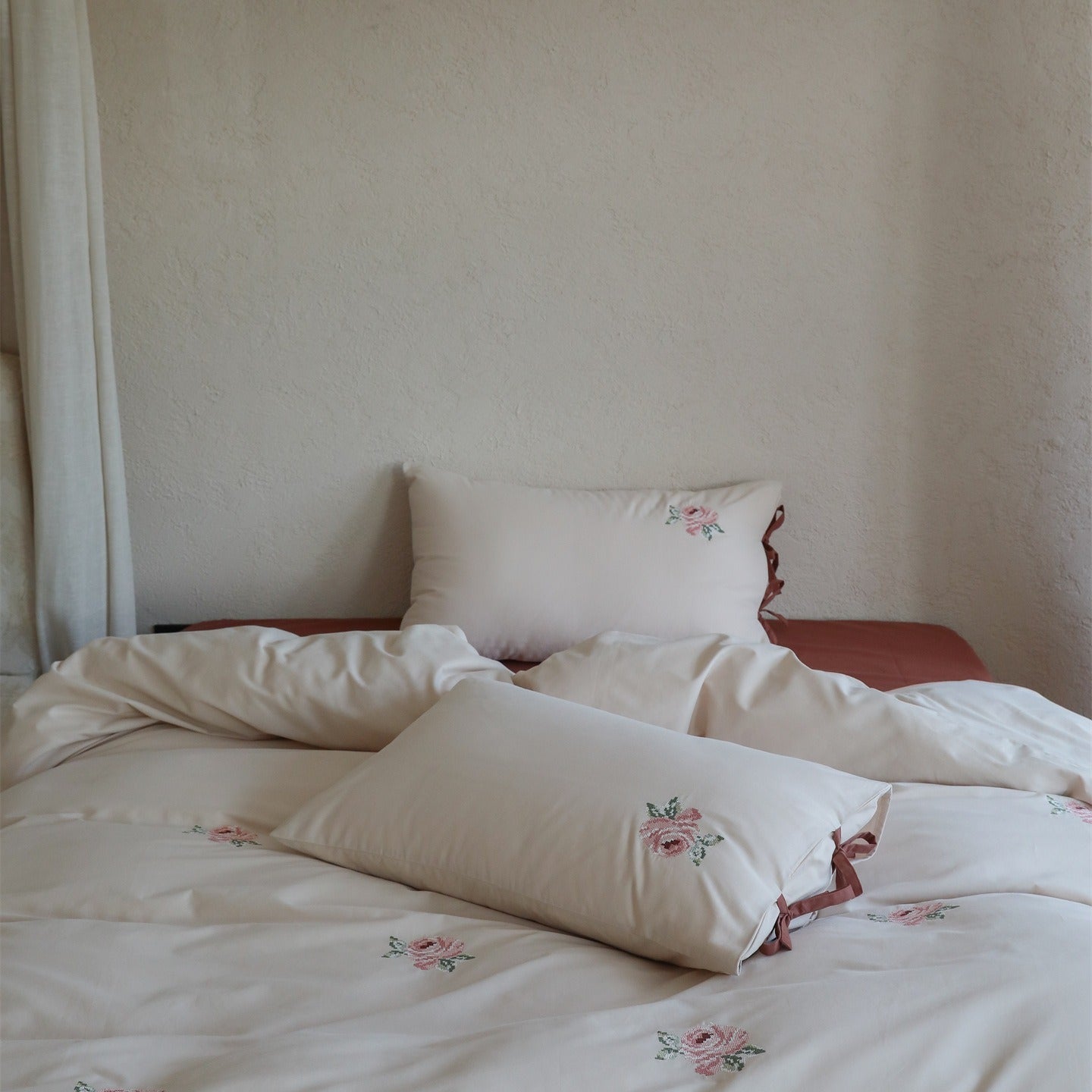 Retro Rose Garden Bedding Set