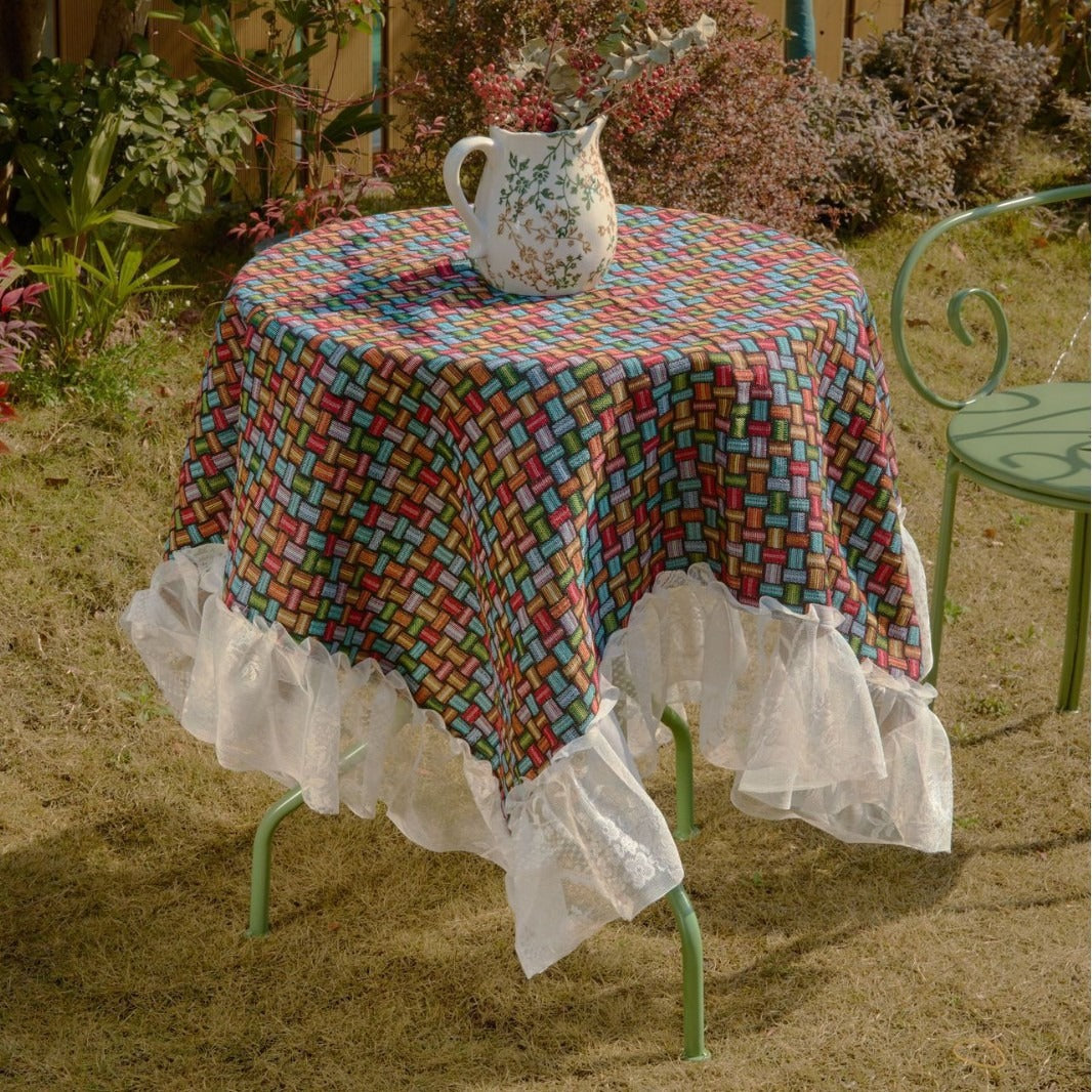 Weave Art Ruffle Table Cloth