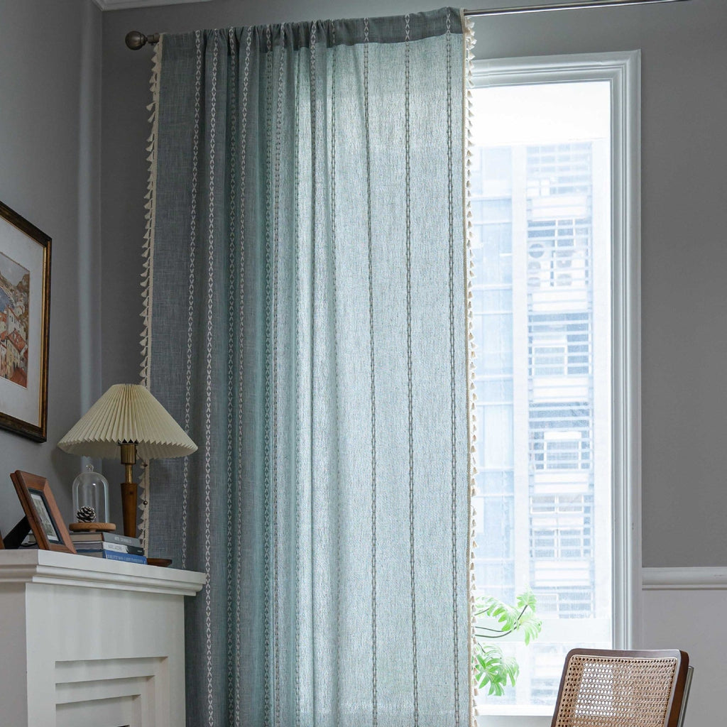 Magic Line Curtain