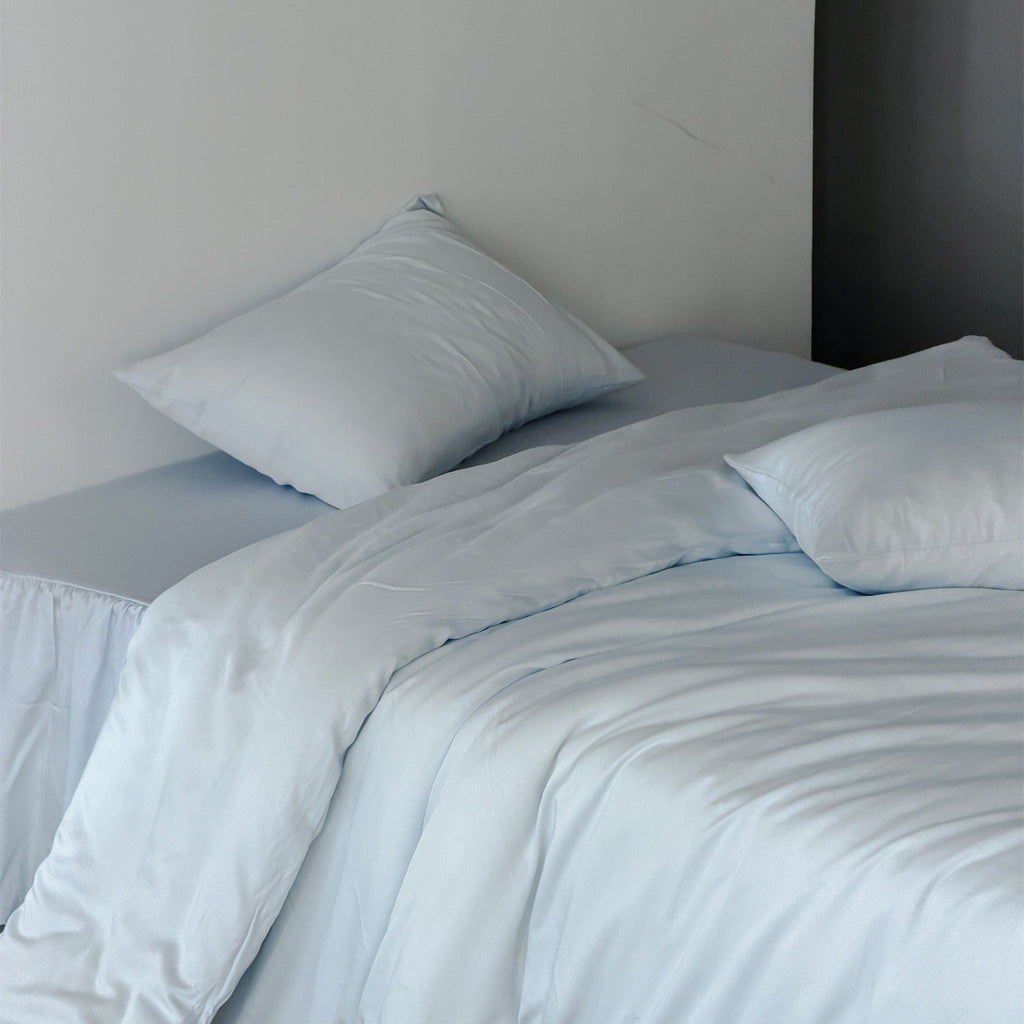 Ruffle Skirt Silky Bedding Set