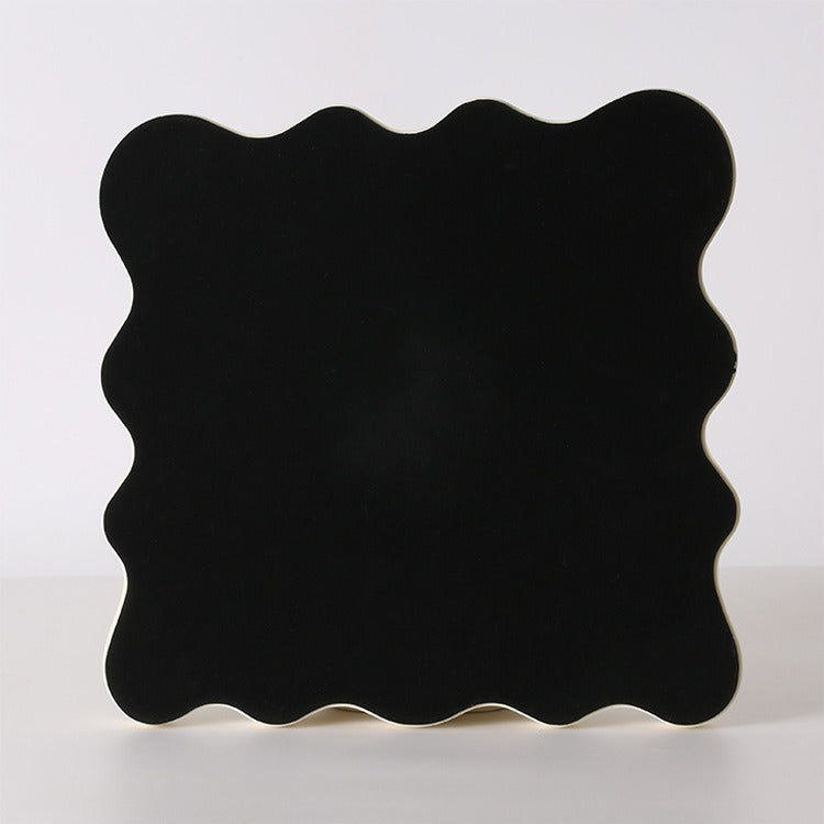 Wavy Edge Tray