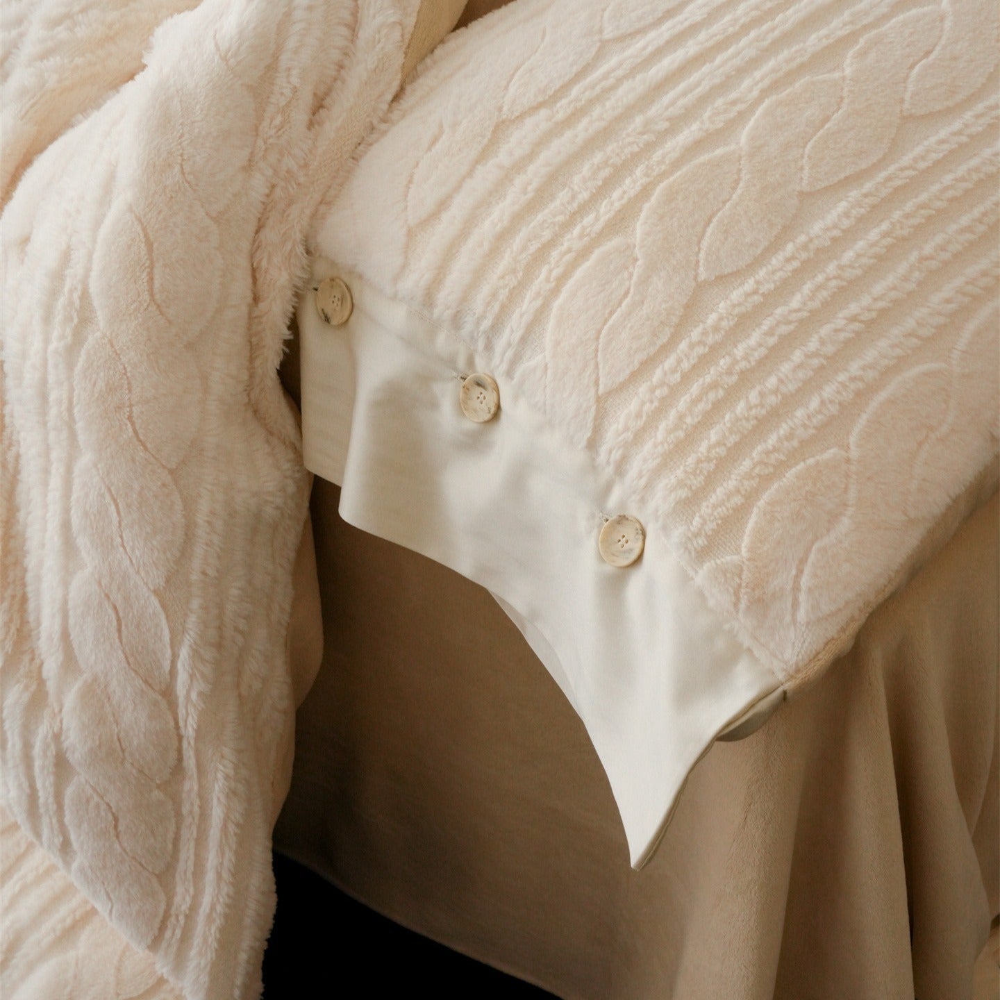 Mum’s Knit Comfort Bedding Set