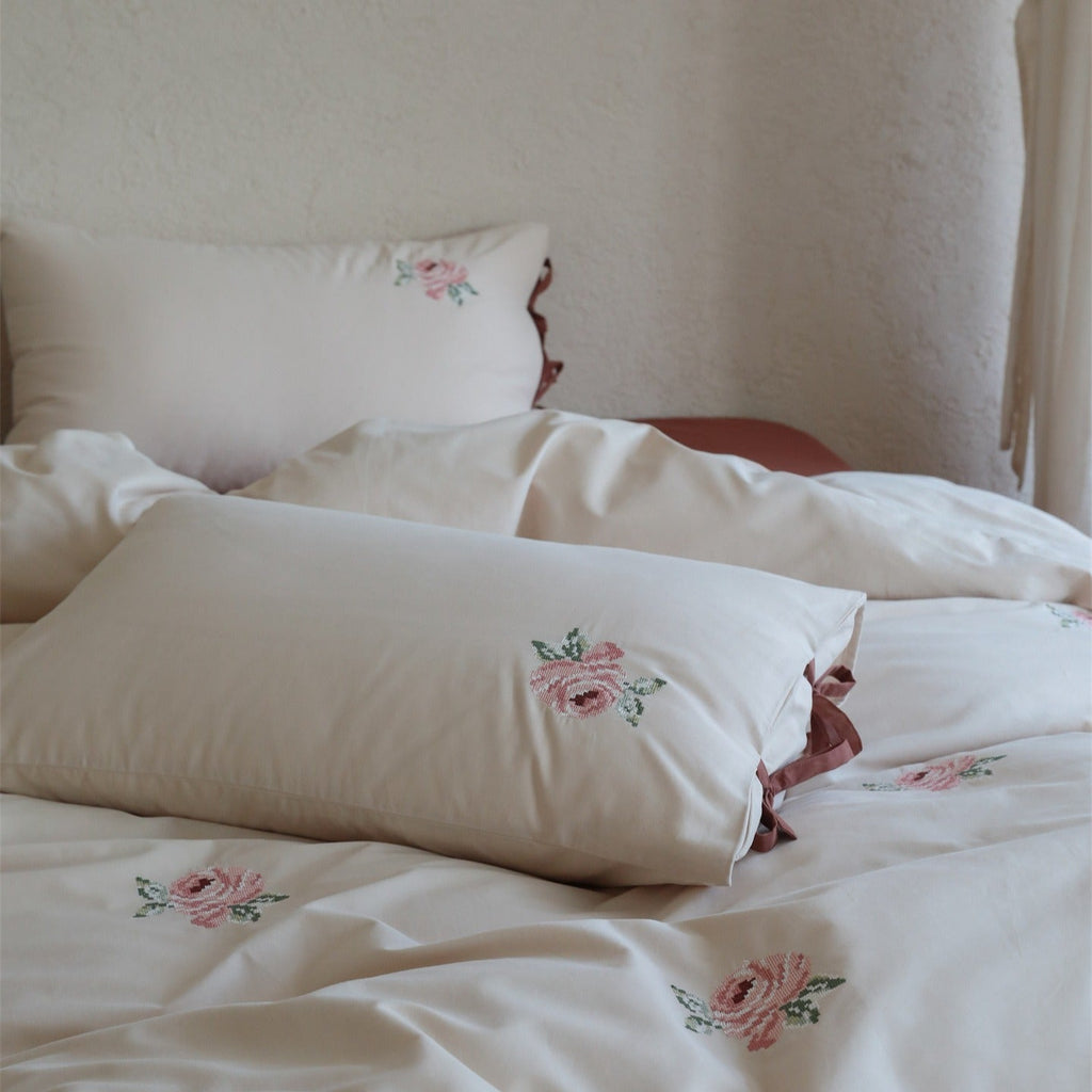 Retro Rose Garden Bedding Set