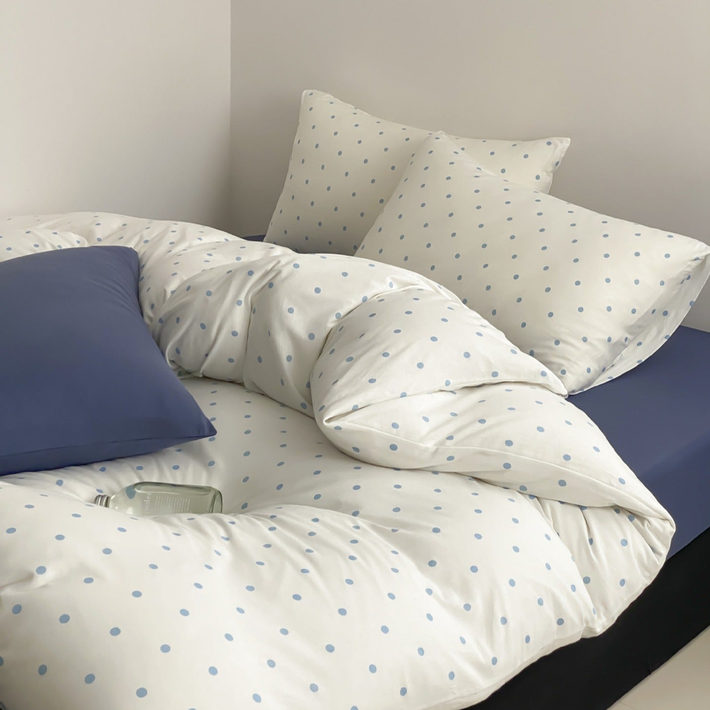 Mini Polka Dots Bedding Set