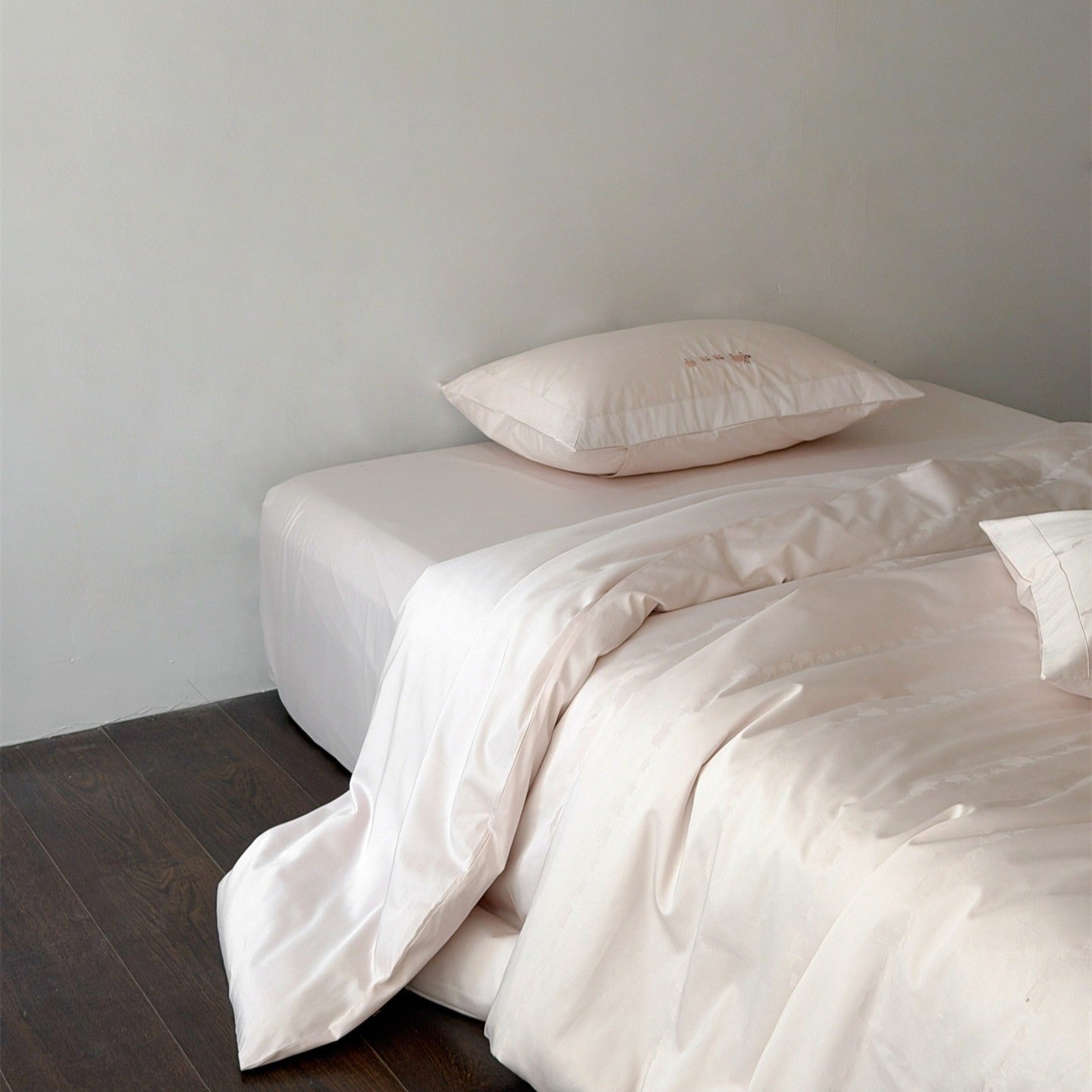 Blush Piglet Stripe Bedding Set