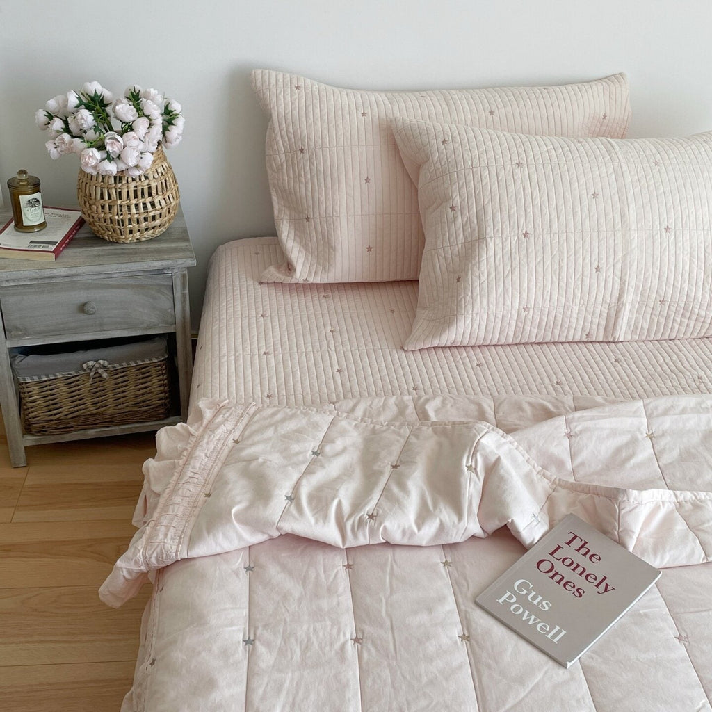 Twinkle Star Summer Quilted Blanket