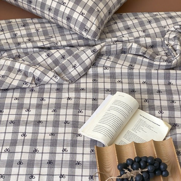 Plaid Bow Summer Quilted Blanket