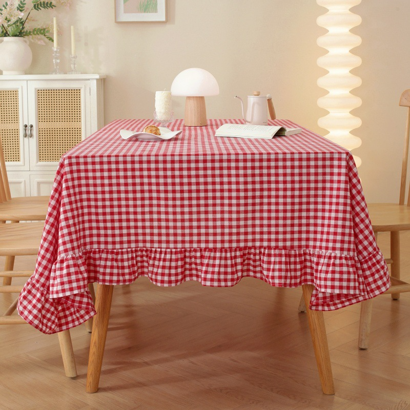 Dreamy Gingham Frill Tablecloth