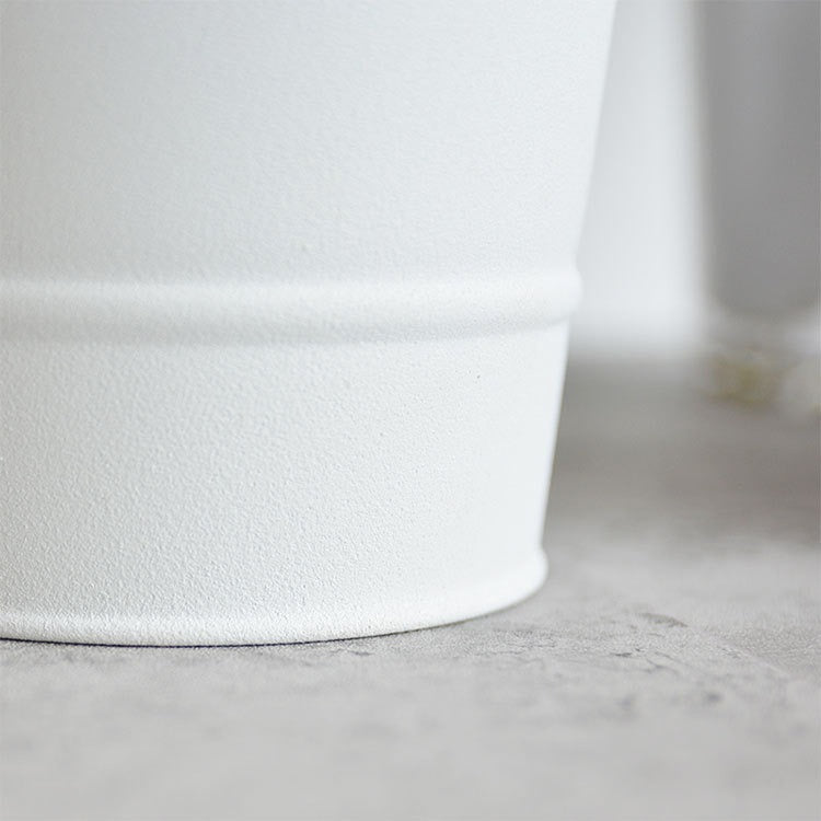 Minimalist Cutlery Storage Bucket