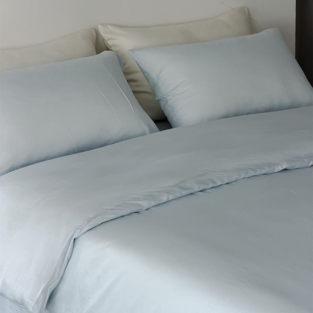 Ruffle Skirt Silky Bedding Set