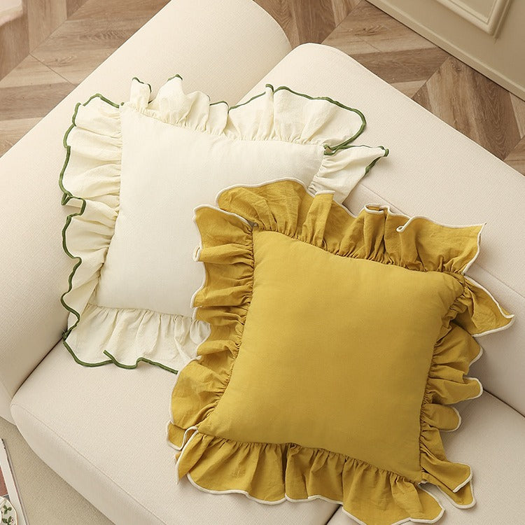 Cozy Ruffle Cushion