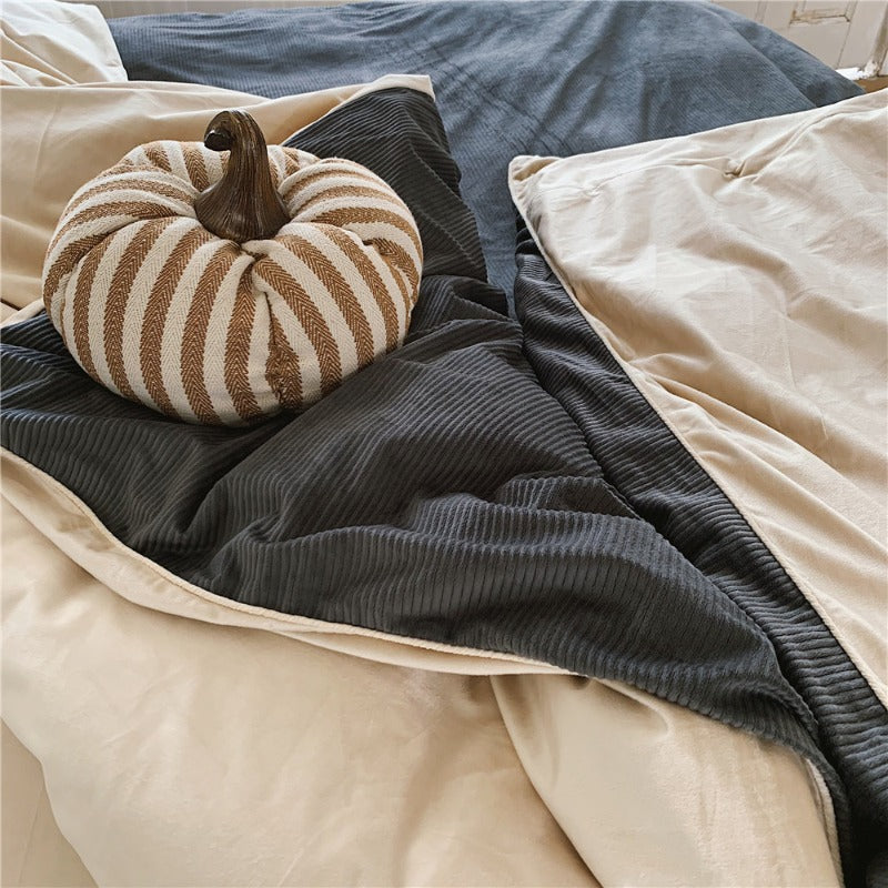Warm Texture Bedding Set