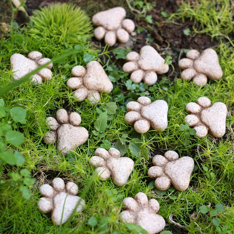 Woodland Paw Resin Stones