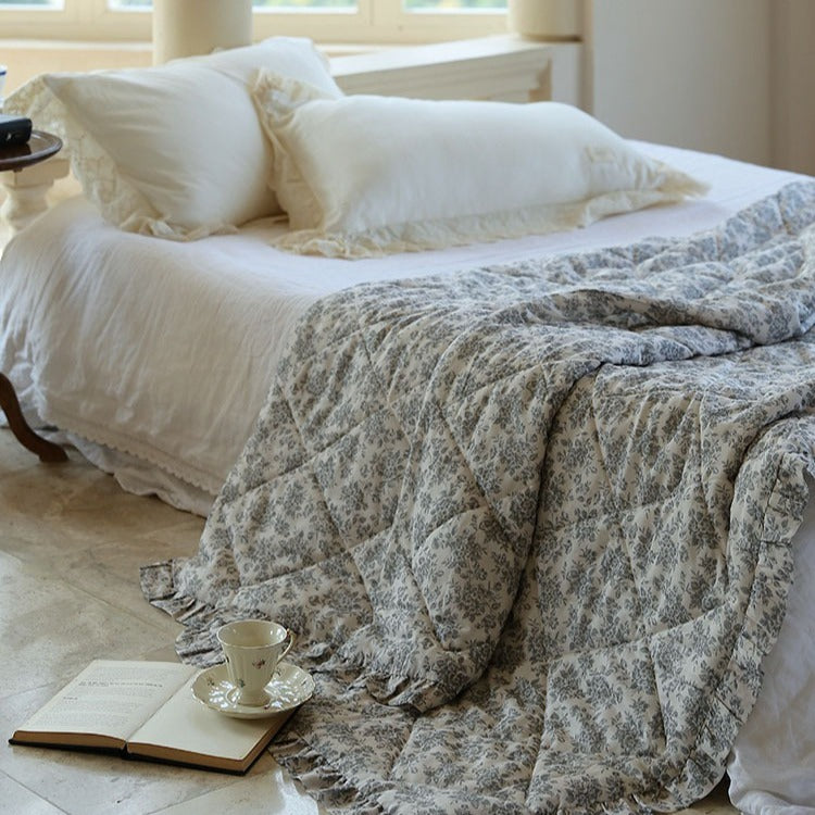 Cottage Floral Summer Quilted Blanket