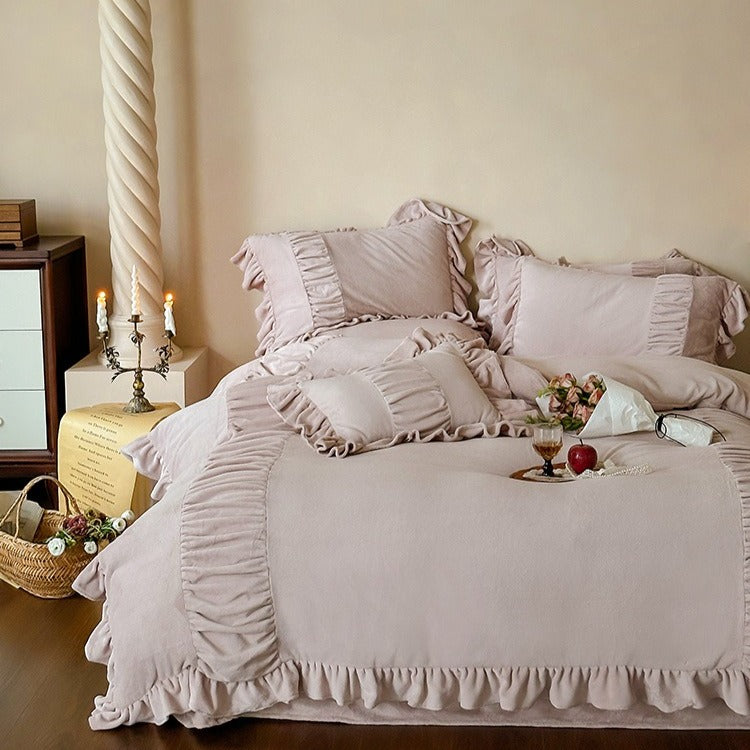 Chateau Ruffle Velvet Bedding Set