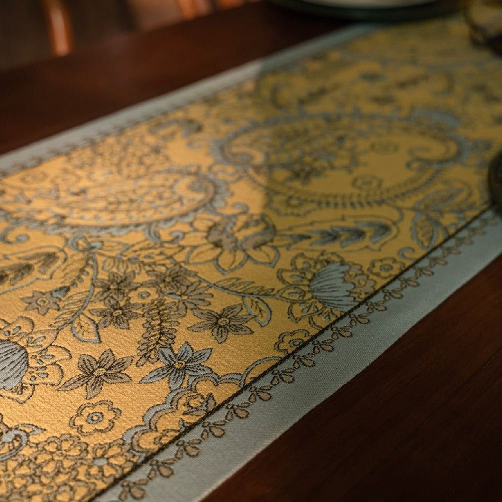 Sunlit Paisley Tassel Runner