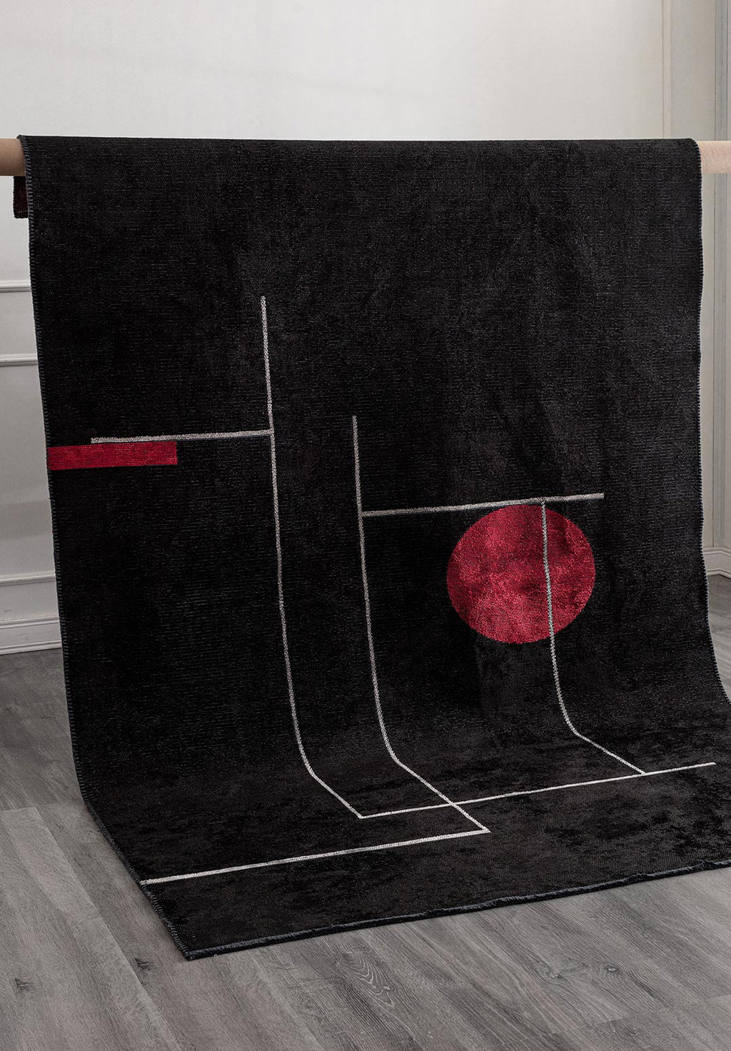 Circus Black - Red Rug
