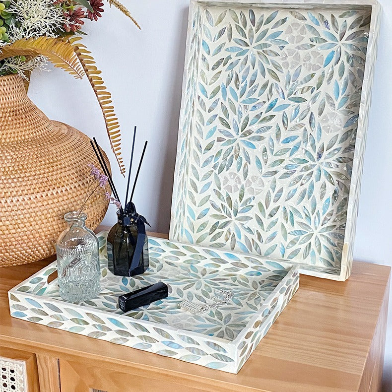 Shine Brighter Shell Tray