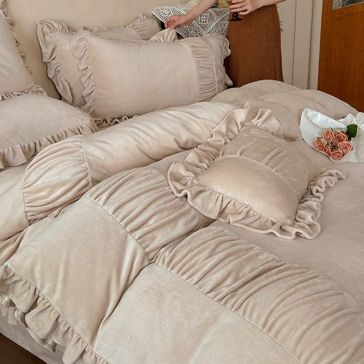 Chateau Ruffle Velvet Bedding Set