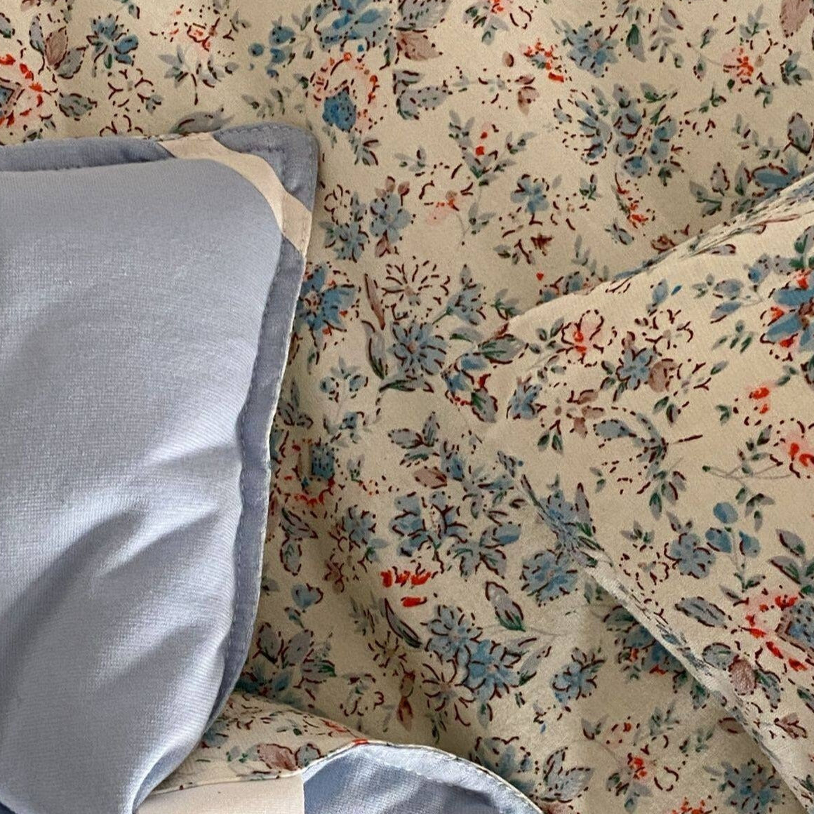 Wildflower Blue Summer Quilted Blanket