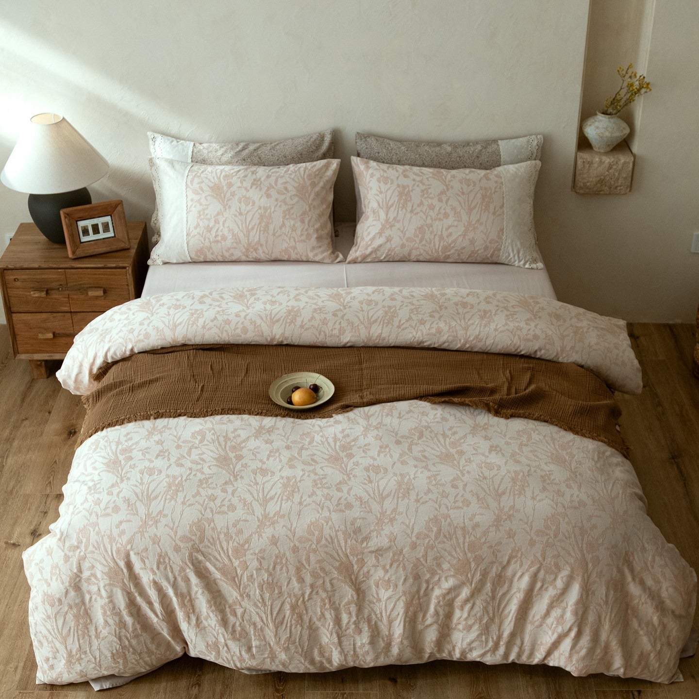 Cottage Vine Bedding Set
